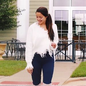 White Cropped Rough Hem Sweater
